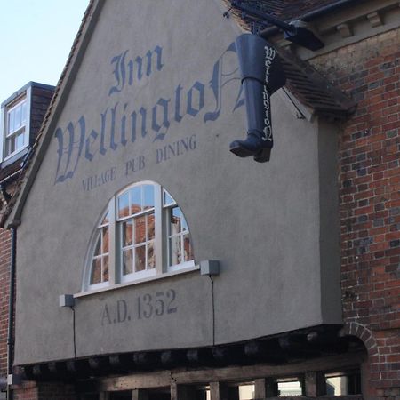 Готель The Wellington Welwyn Екстер'єр фото